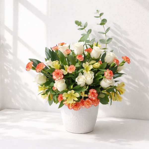 Arreglo Floral Clásico – Elegancia Natural y Distinción